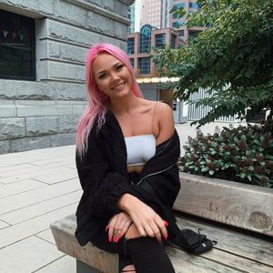 Meet your Posher, Siobhan